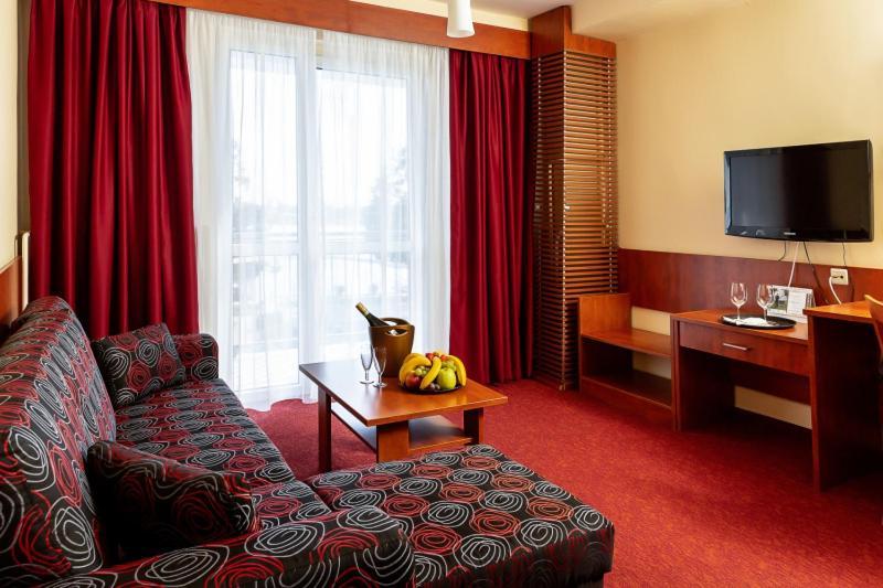 Hotel Senec Aqua Resort - Family Friendly Экстерьер фото