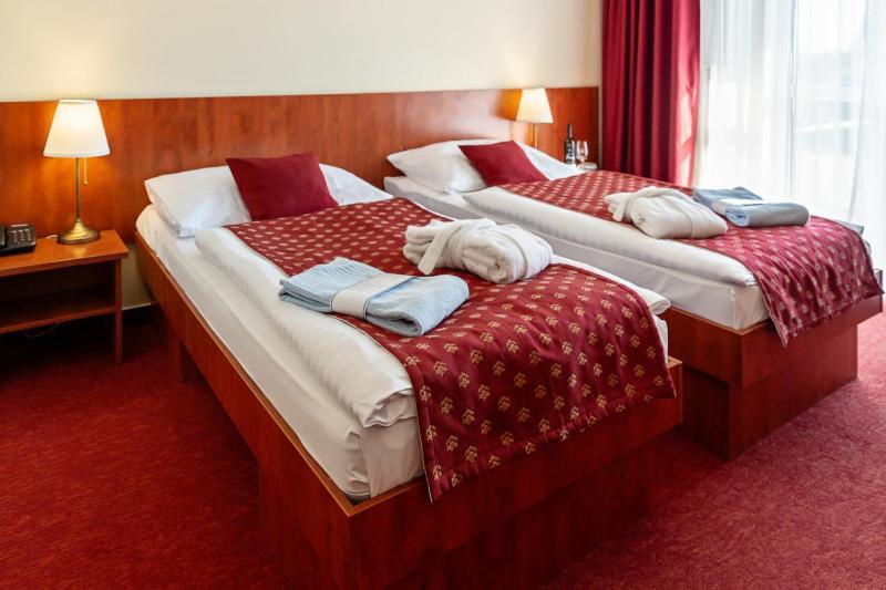 Hotel Senec Aqua Resort - Family Friendly Экстерьер фото