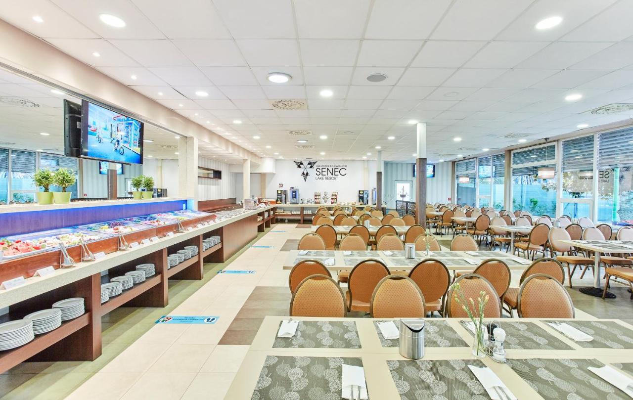 Hotel Senec Aqua Resort - Family Friendly Экстерьер фото