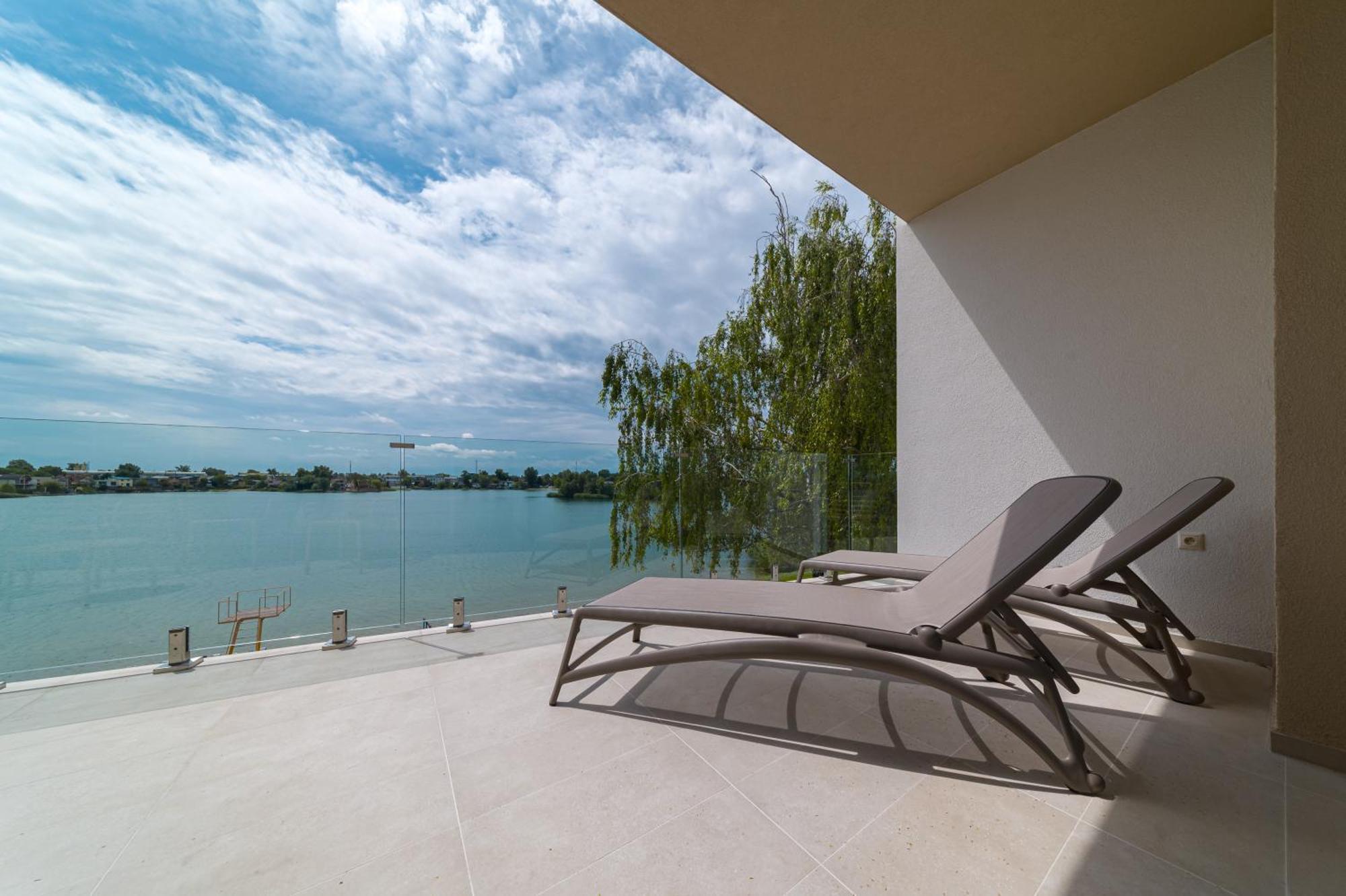 Hotel Senec Aqua Resort - Family Friendly Экстерьер фото